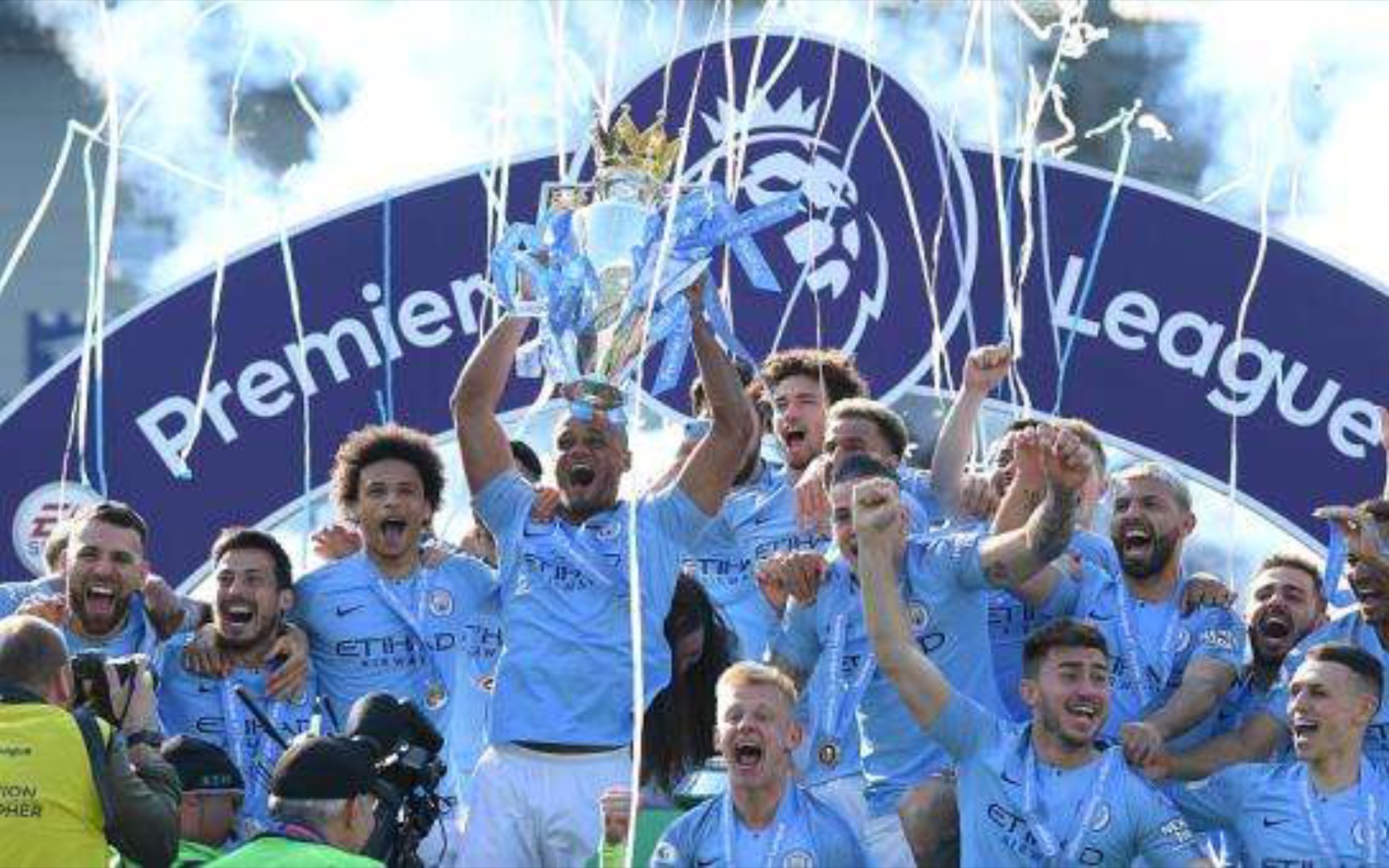 曾在国乒辉 曾在国乒辉