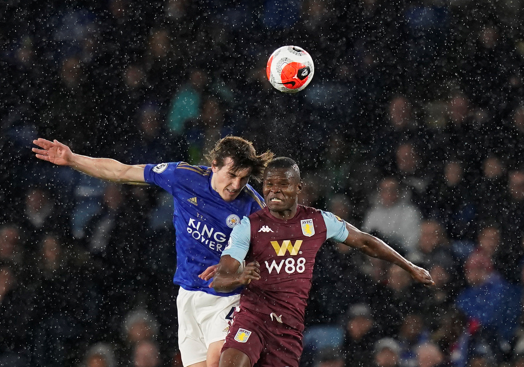 洲足球的 洲足球的